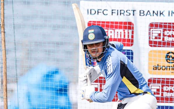 Shubman Gill Fractures Left Thumb; BCCI Asks Two India A Players To Stay For 1st BGT Test 